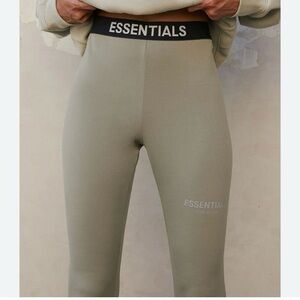 FOG Essentials athletic leggings